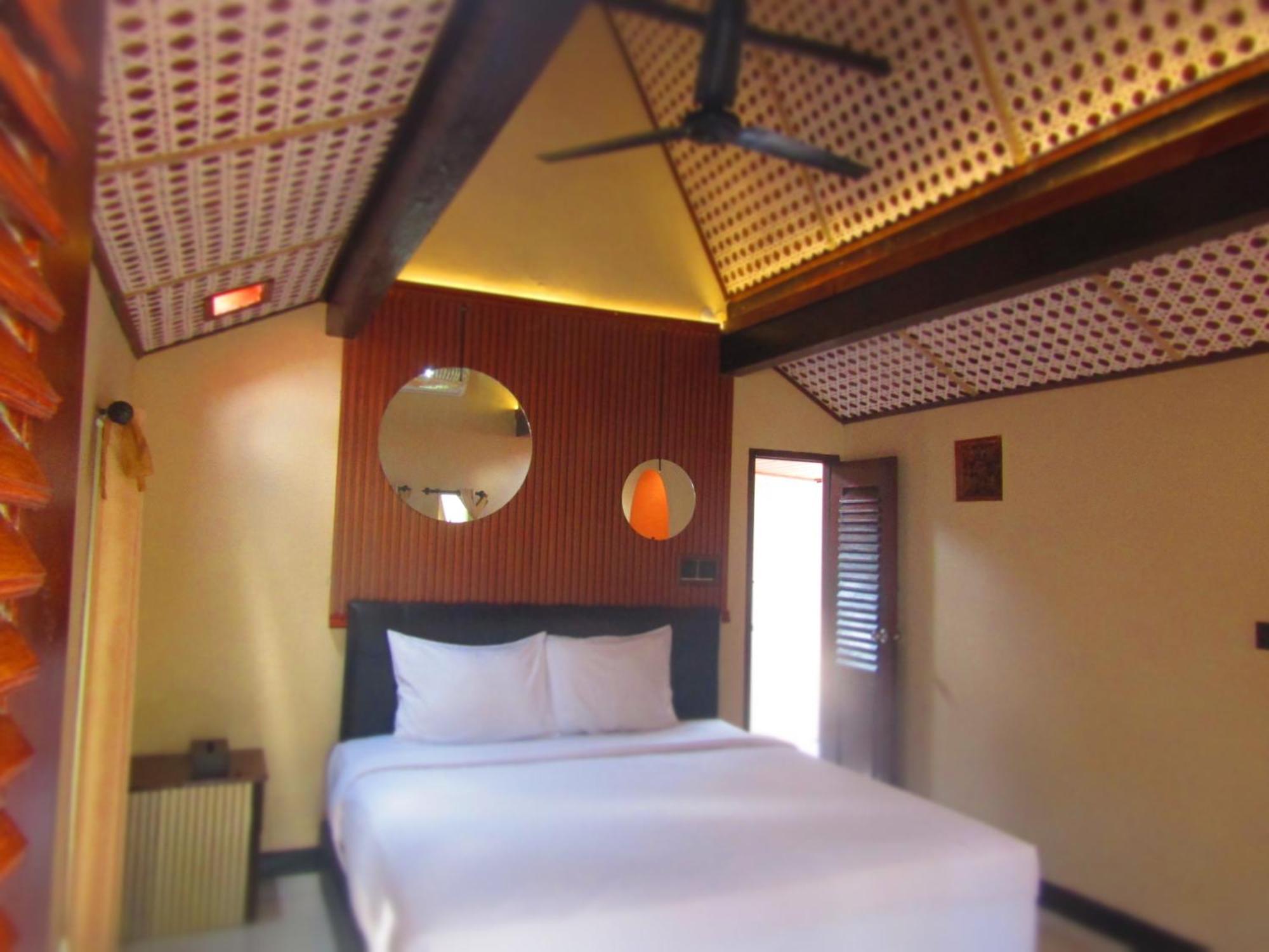 Ubud Hidden Villa Yone Village Экстерьер фото
