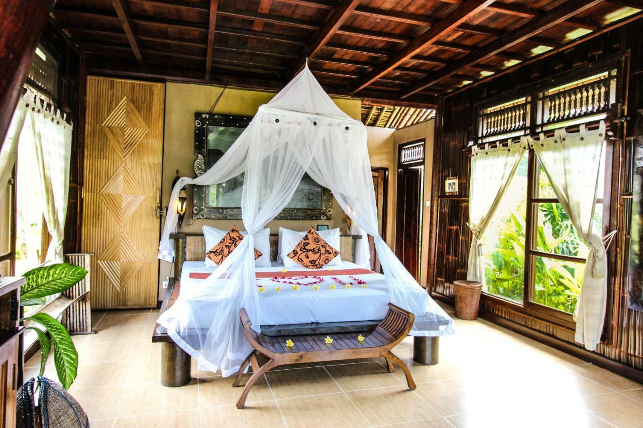 Ubud Hidden Villa Yone Village Экстерьер фото